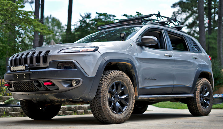 2" Level kit with 255/70/17 tires